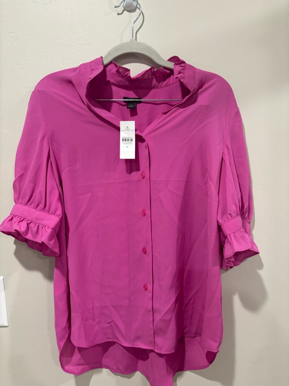 Ann Taylor Fuchsia Ruffle-Collar Button Front Blouse